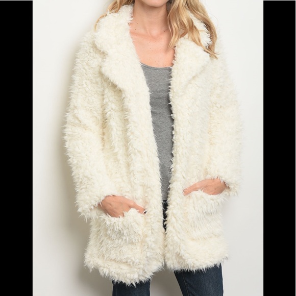 5⭐️ TEDDY BEAR Open Cream Jacket - Picture 3 of 4